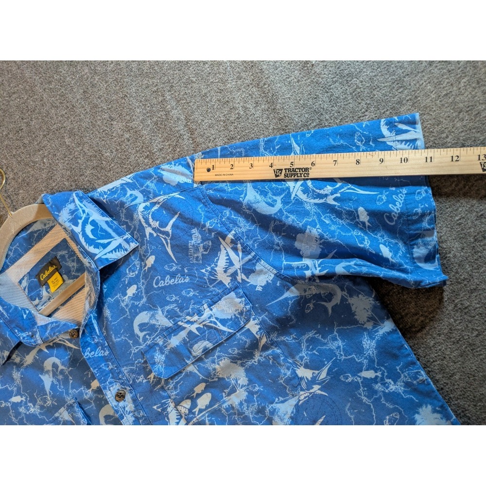 Cabela's Shirt Mens Salt Water Fishing Button Up Short Sleeve Blue Print Vented - Picture 4 of 11